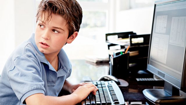 Опасности интернета для детей