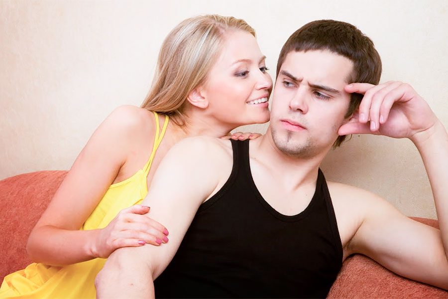Жена раздражает мужа